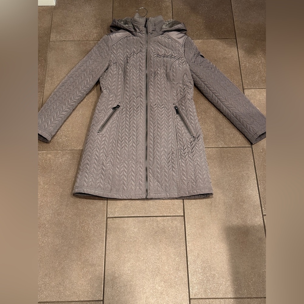 BCBG Generation S Women’s Quilted Hooded Coat Partial Fur Lined Gray